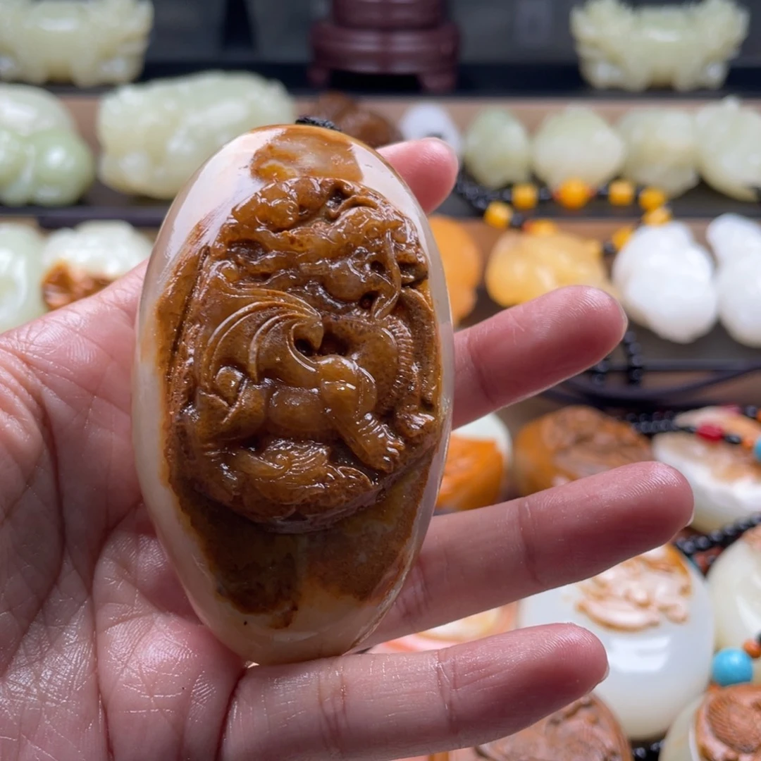 鑫***袋石材古青石手把件