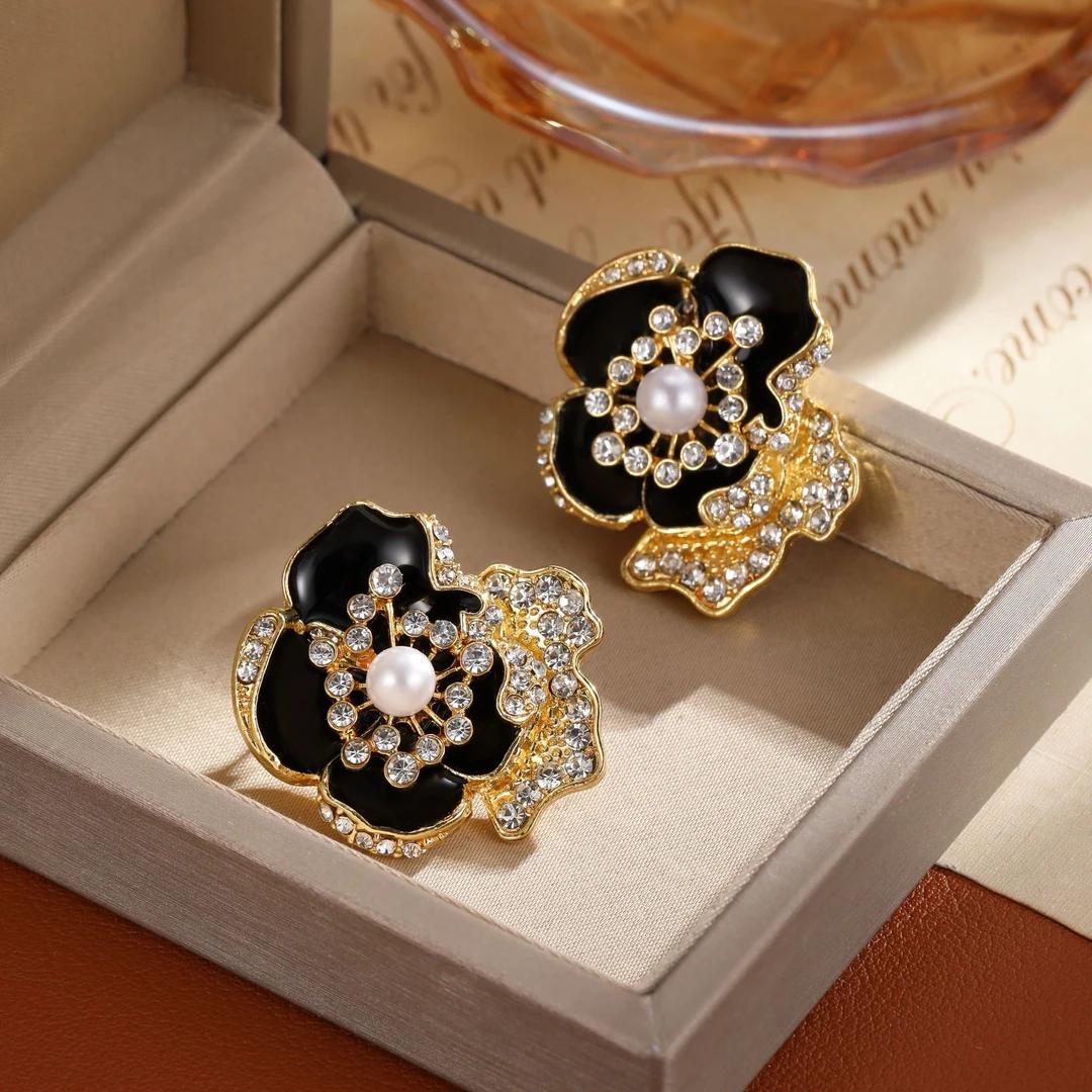 合金亚克力耳饰 2464 中古Vintage宫廷风百搭黑色花朵重工耳饰