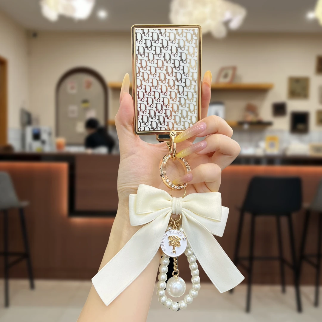 25号链接：适用于特斯拉卡片钥匙保护套