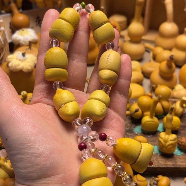 布袋手持葫芦葫芦