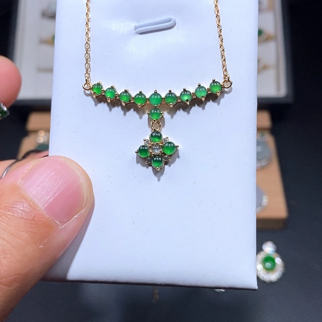 颈饰银S925镶嵌翡翠戒指