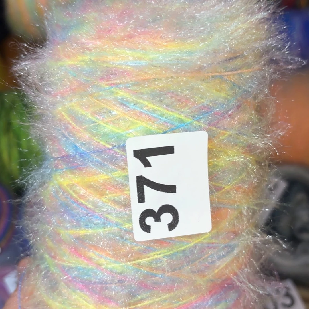 织绣371号真丝猫毛红蓝知己