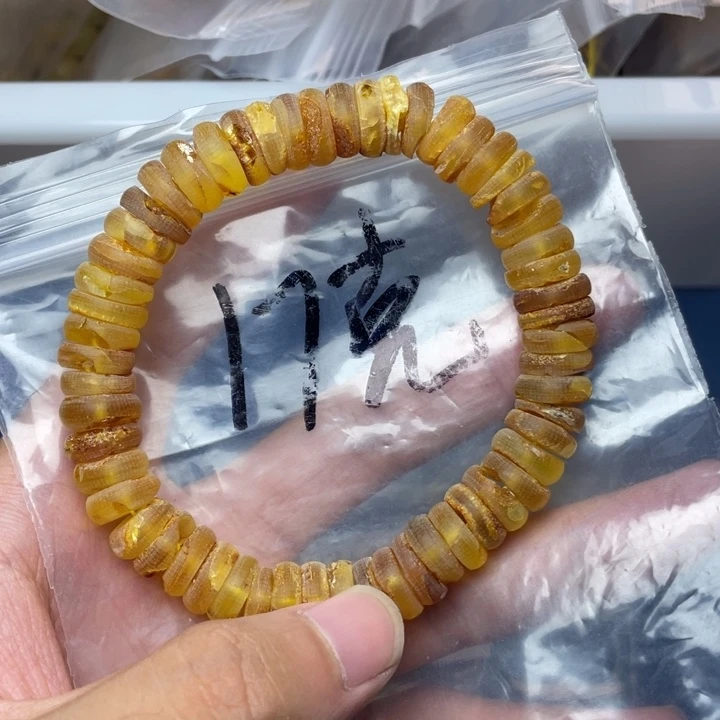 未镶嵌琥珀珠宝奇石