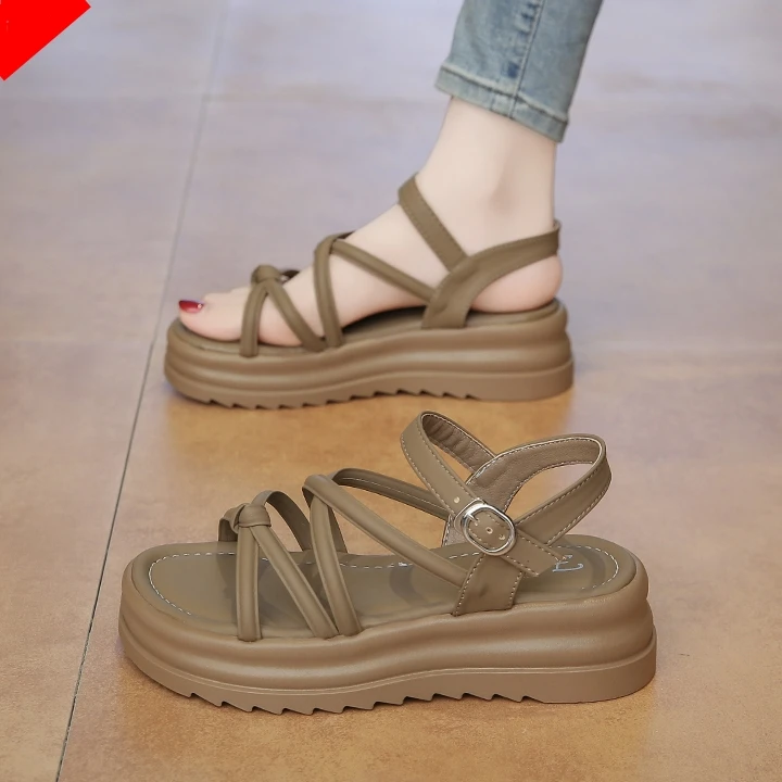 凉鞋女外穿2025夏季新款百搭配裙子厚底仙女风一字扣带女士罗马鞋