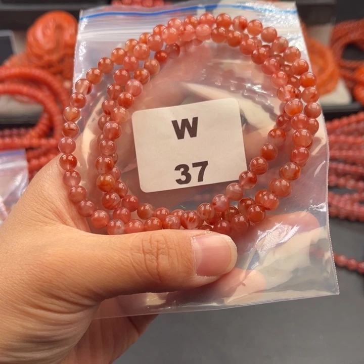 南红玛瑙未镶嵌多样性发货默认微瑕称重6mm