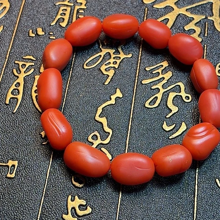 洛***送南红玛瑙未镶嵌手串