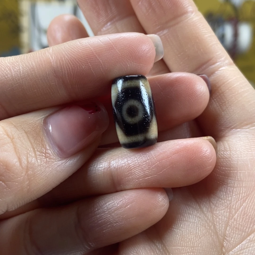 玛瑙/玉髓三眼未镶嵌