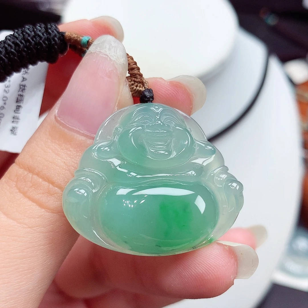 翡翠未镶嵌颈饰翡翠35，27/32/6