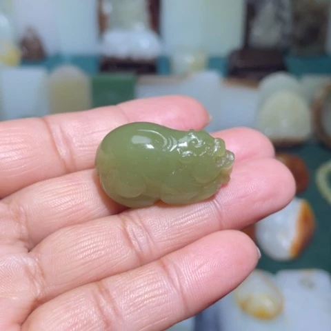 和田玉挂件未镶嵌