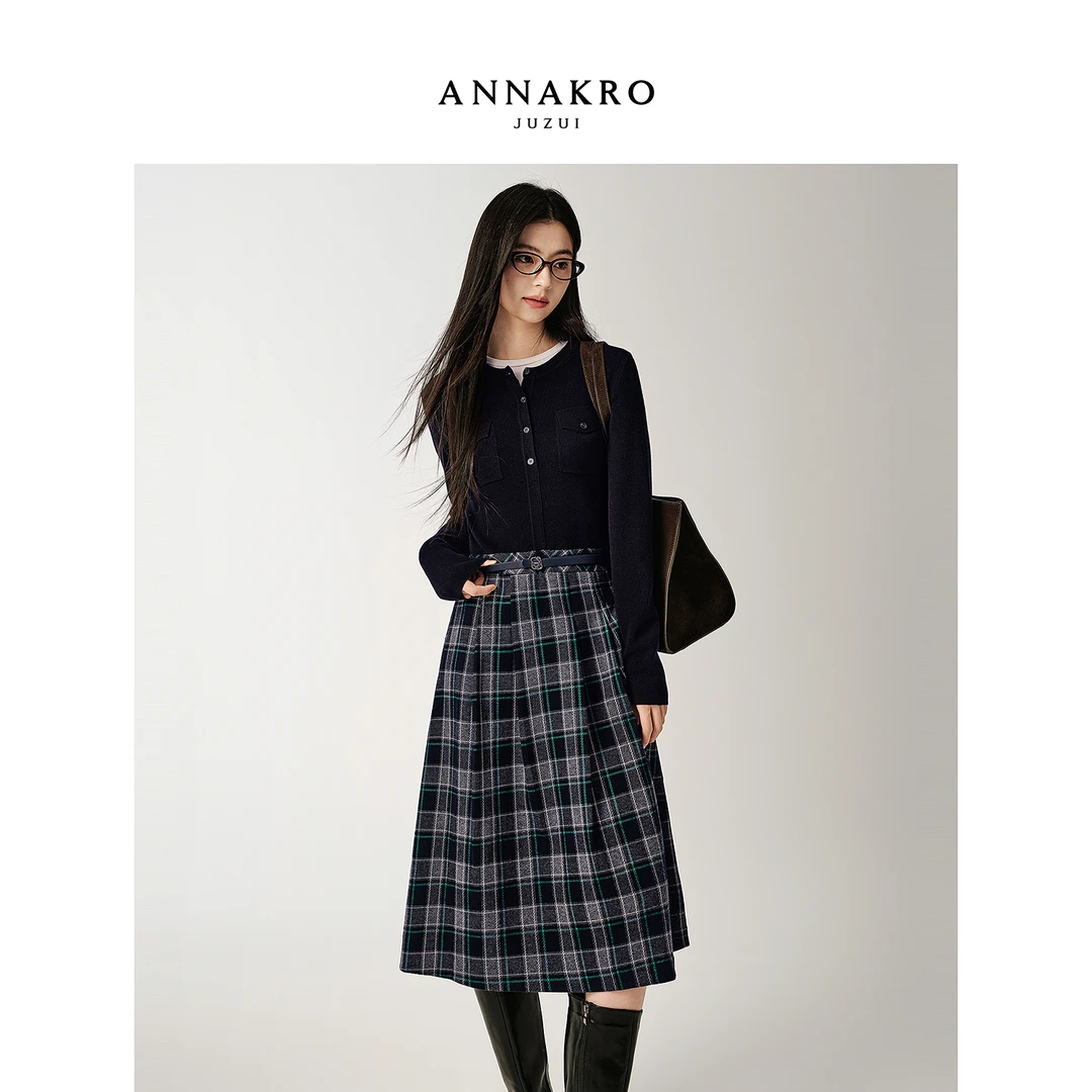 玖姿·安娜蔻复古学院风格纹拼接假两件针织连衣裙25冬新KWFD31408