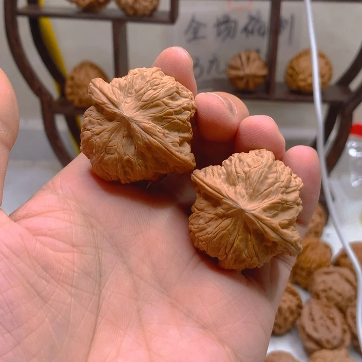 沧***士吊坠文玩核桃磨盘