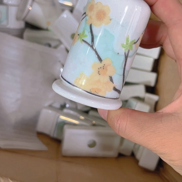 瓷片牙签桶两个微瑕
