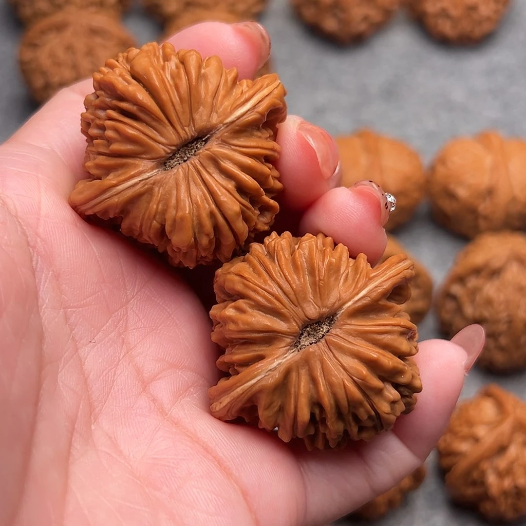 把件文玩核桃精品汉高楼42.5全品毕业款