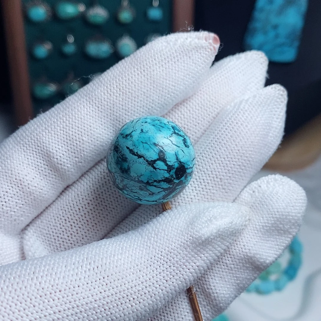 未镶嵌绿松石珠宝奇石