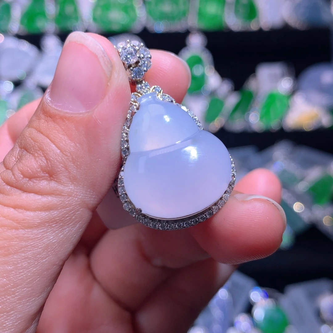 【闪购商品】颈饰银S925镶嵌翡翠天然翡翠