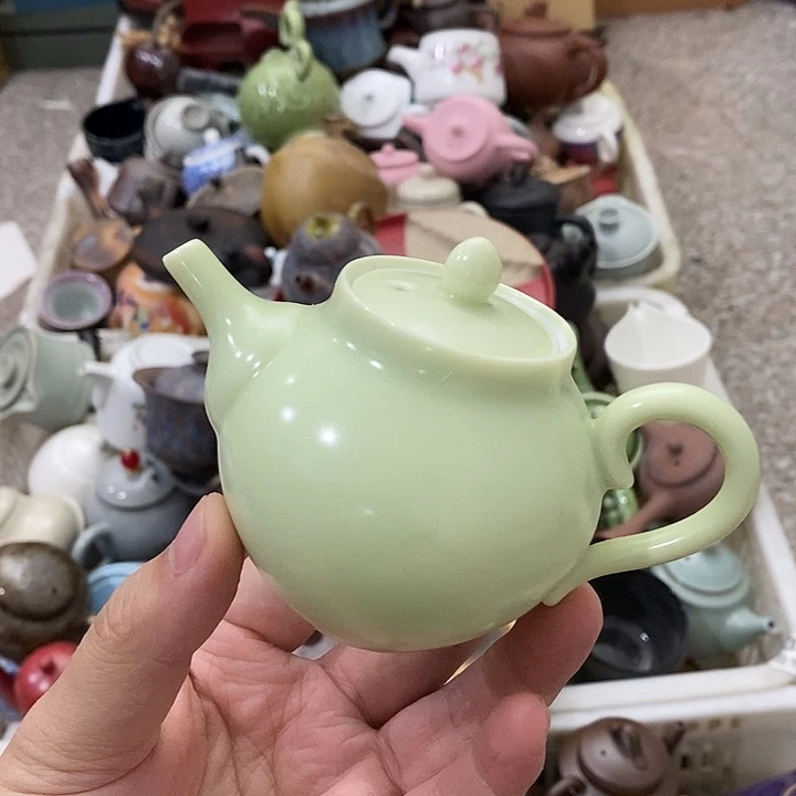 陶瓷艺术品及陶瓷壶壶