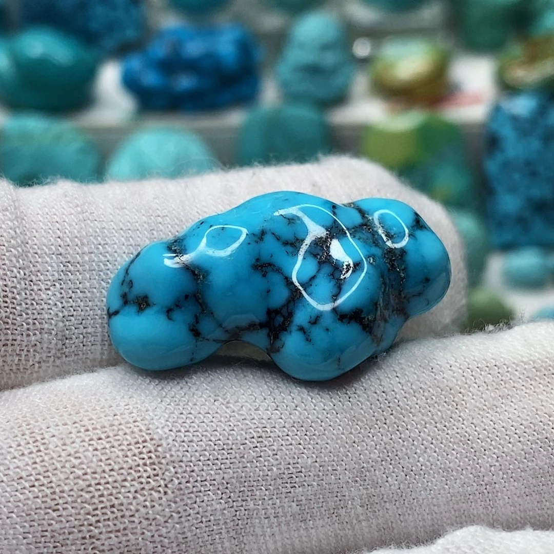 未镶嵌绿松石天然原矿 带武汉地大证书