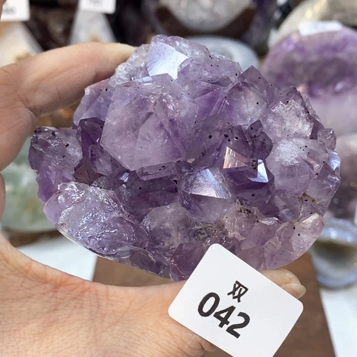 水晶大型摆件（非配饰）未镶嵌