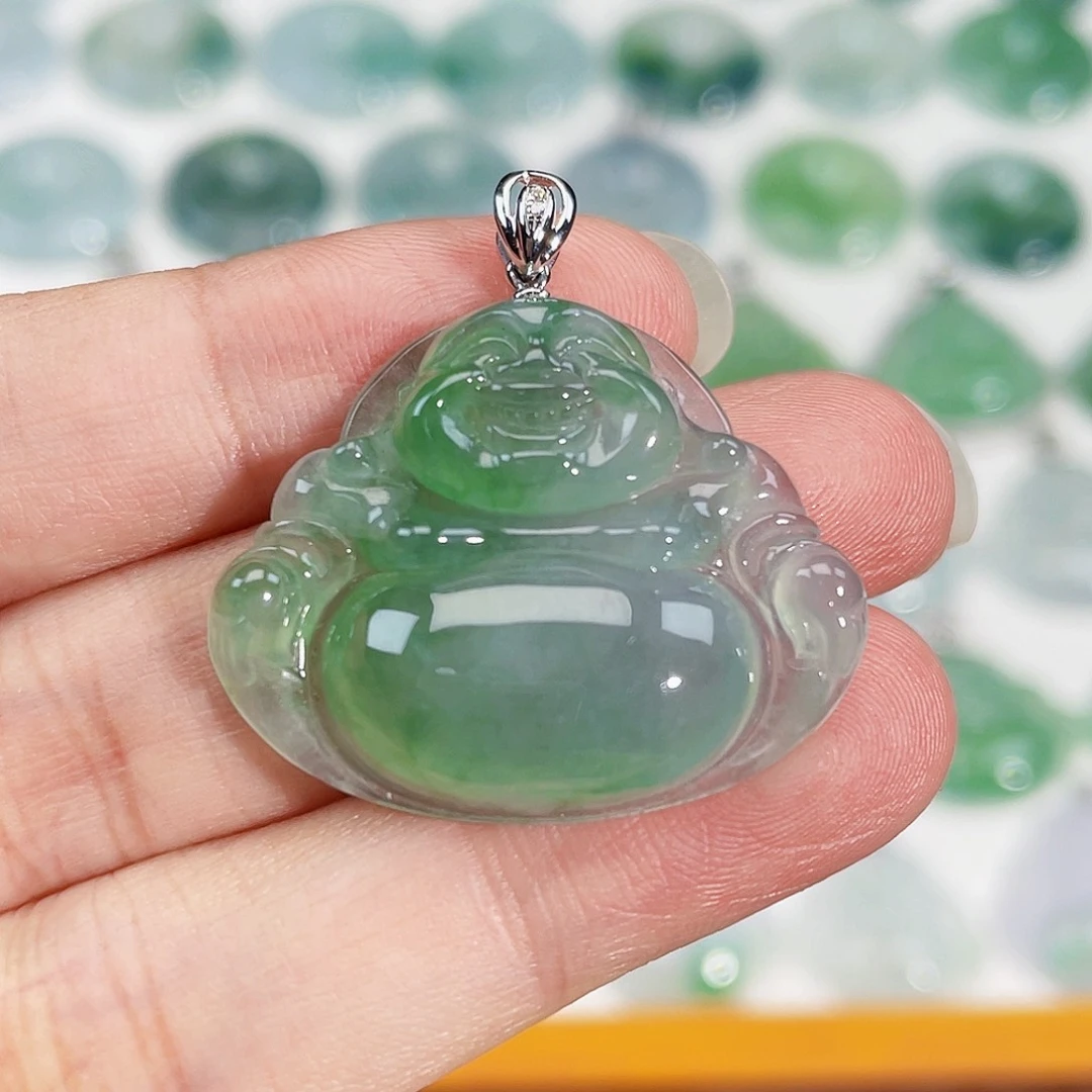 颈饰18K金镶嵌翡翠吊坠