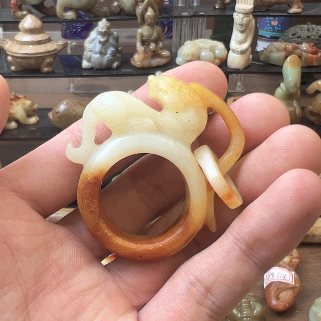 和田玉（糖玉）未镶嵌挂件