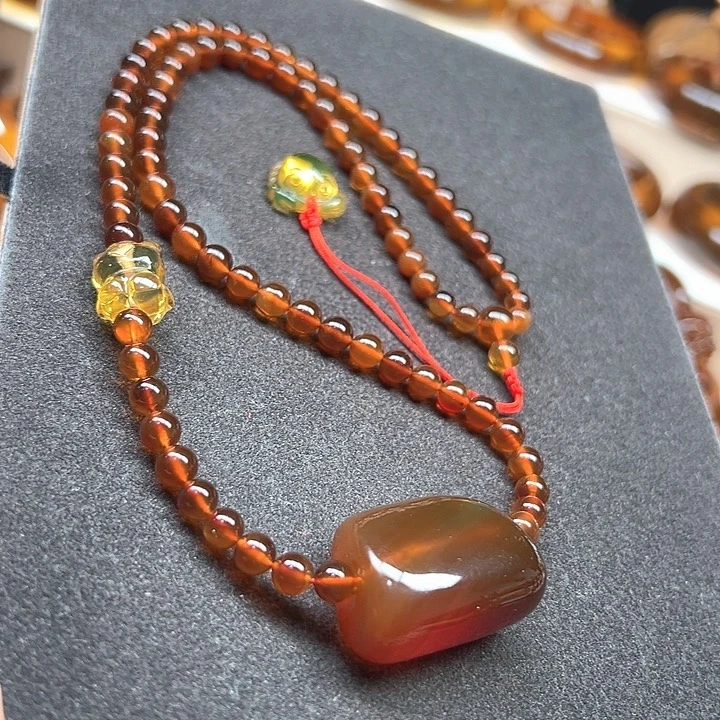 未镶嵌颈饰琥珀天然缅甸琥珀马蹄珠吊坠一套16.7克
