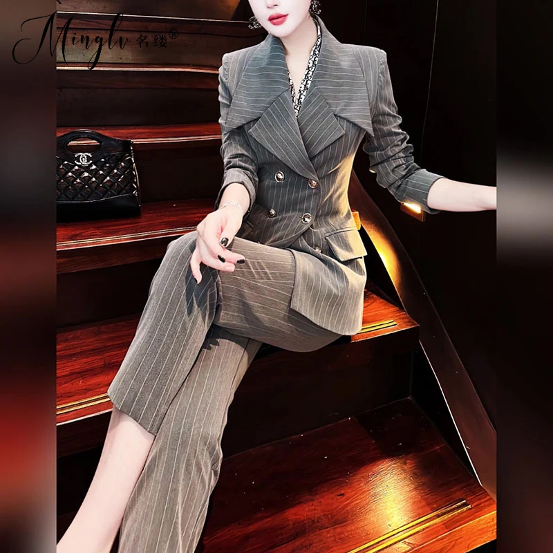 灰色条纹西装套装女2025年秋轻奢高级感休闲职业西服小脚裤两件套