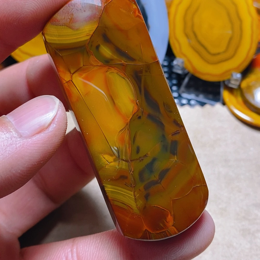 玛瑙/玉髓颈饰未镶嵌闲**步