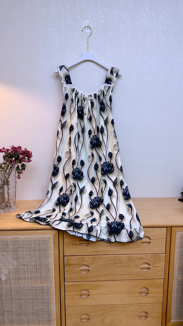 2025新款人棉棉绸立体花时尚吊带睡裙女夏季宽松显瘦连衣裙