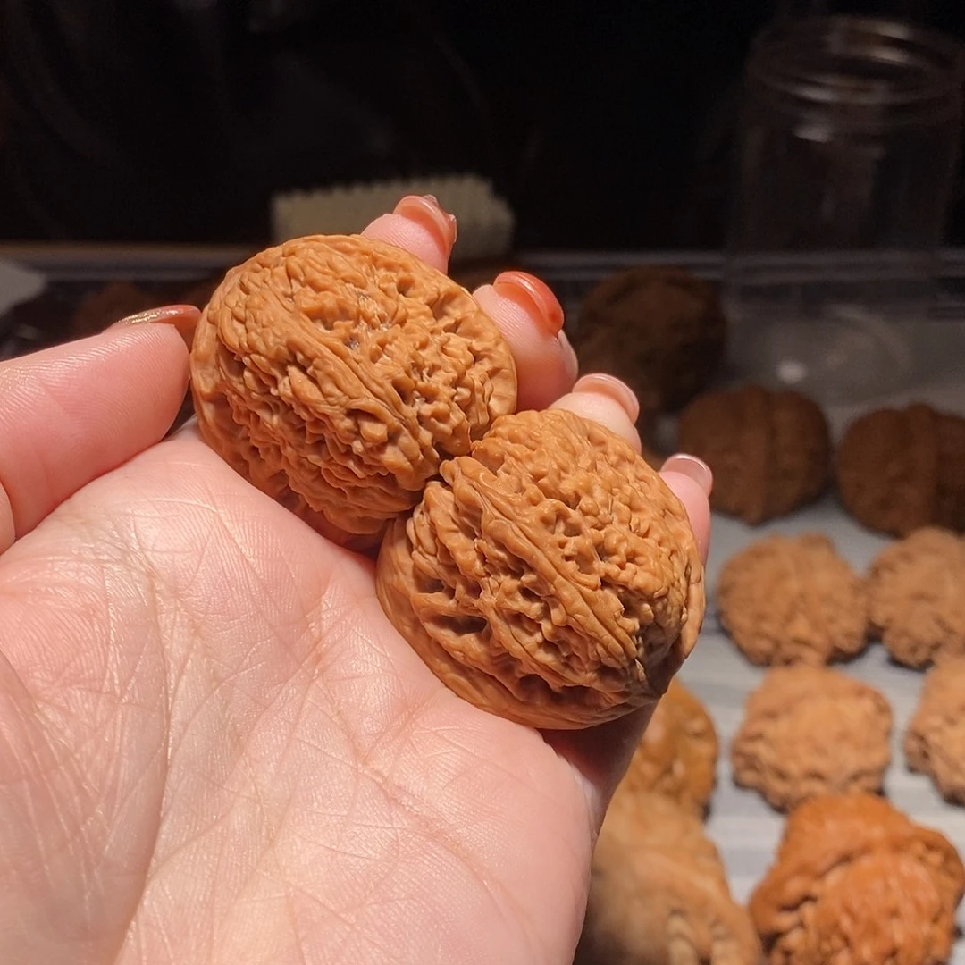 文玩核桃把件055南疆33小手捻