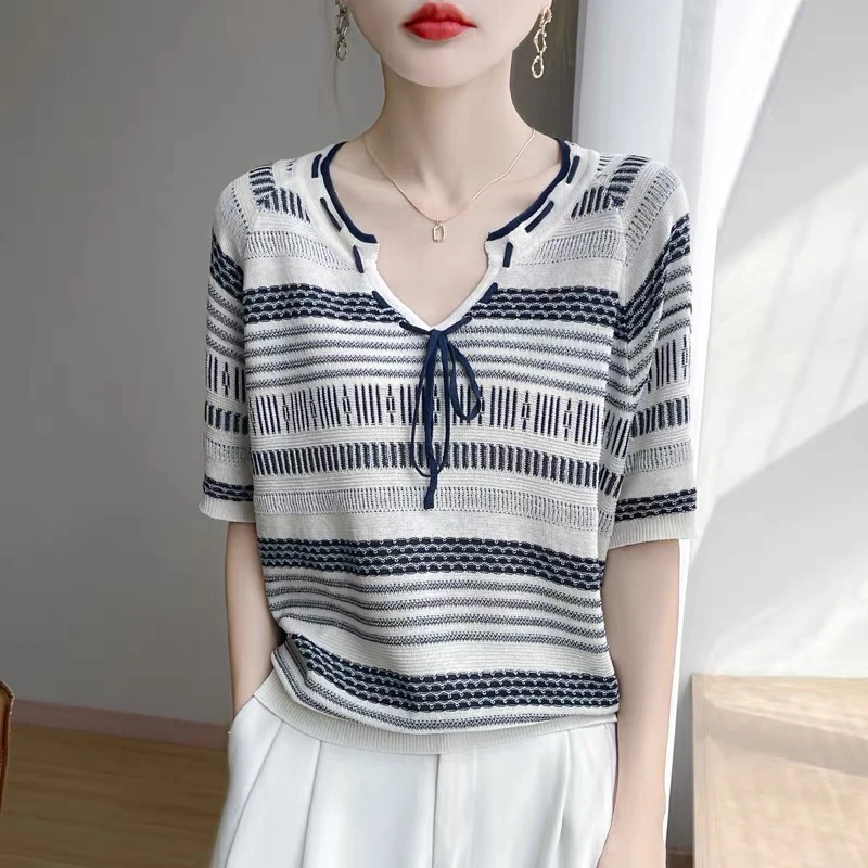 莱赛尔天丝V领系带针织提花复古风短袖