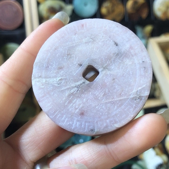 岫玉未镶嵌岫玉挂件