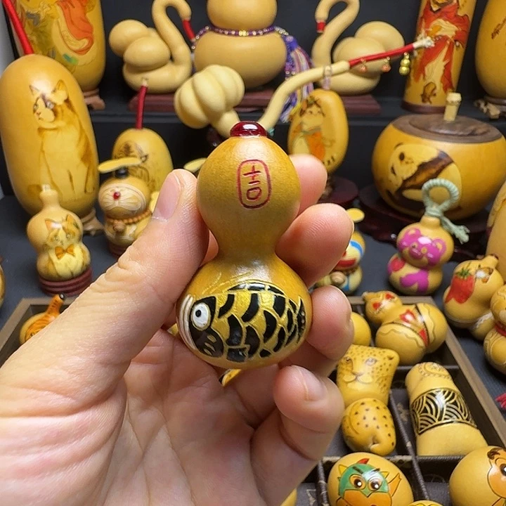 藤鱼绕指