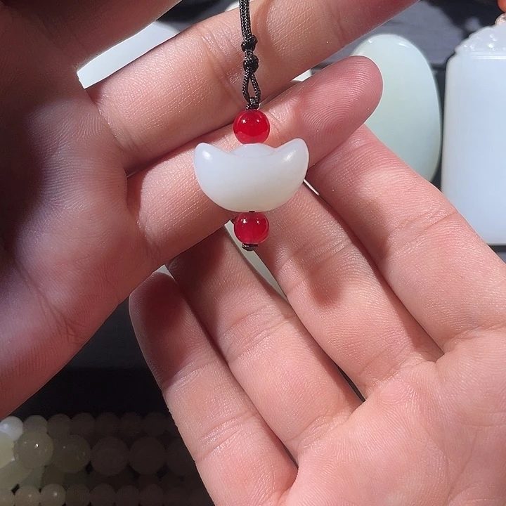 和田玉未镶嵌挂件元宝