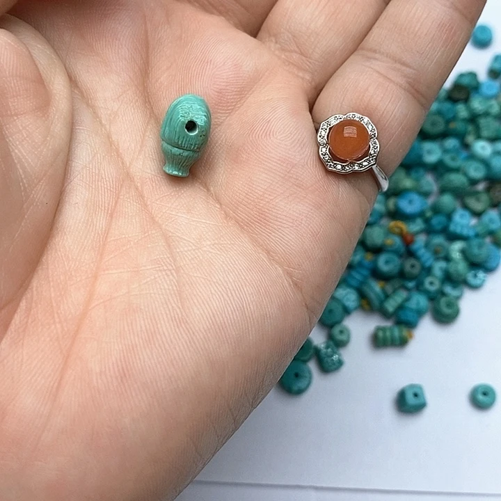 未镶嵌南红玛瑙珠宝奇石