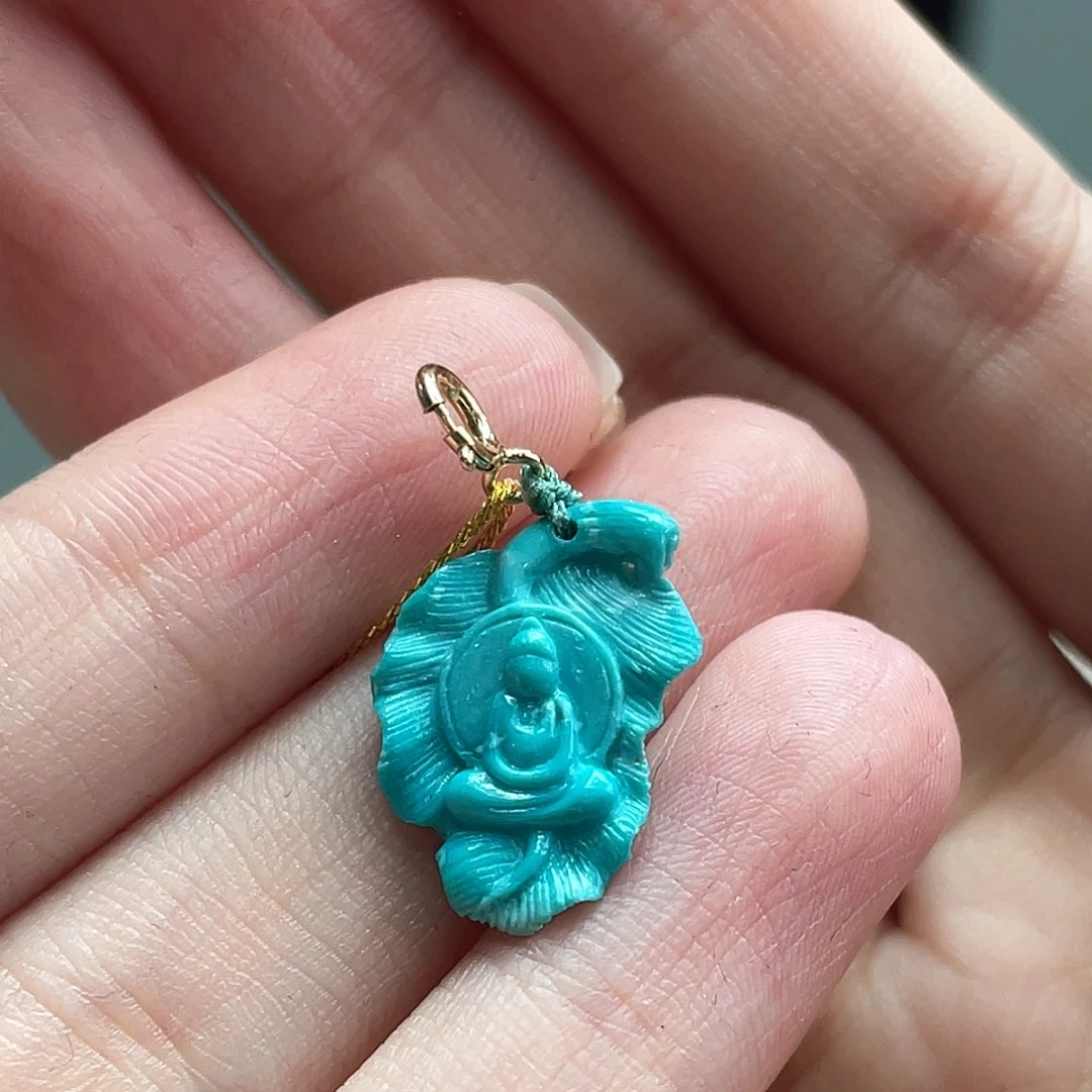 绿松石未镶嵌颈饰