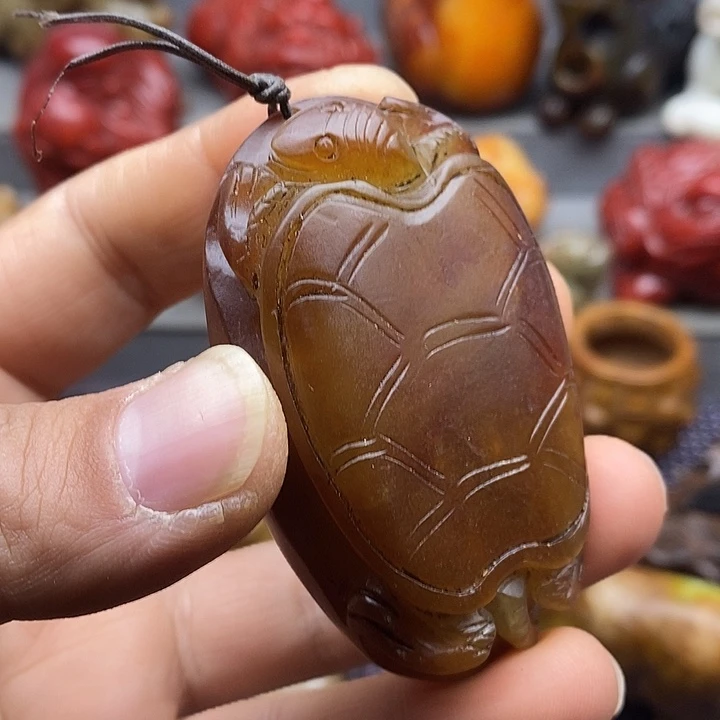 未镶嵌蛇纹石玉颈饰