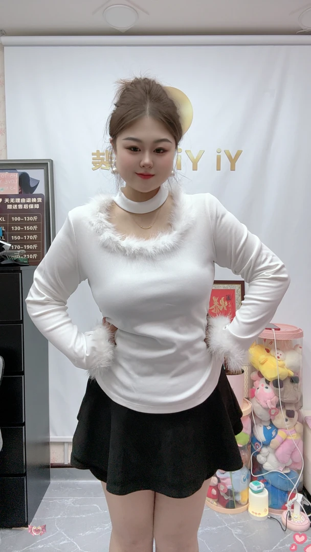 Yi+2025新款冬季大码女装纯欲收腰毛毛上衣