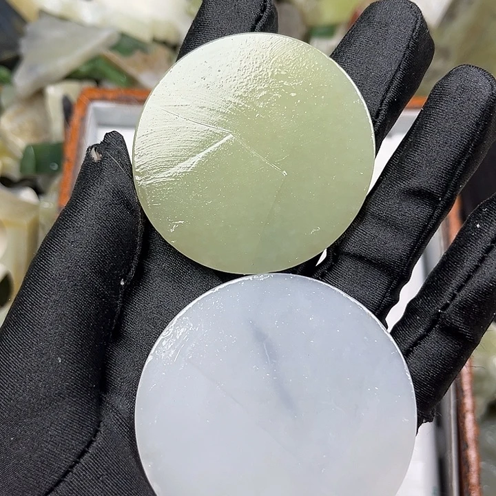 未镶嵌和田玉挂件