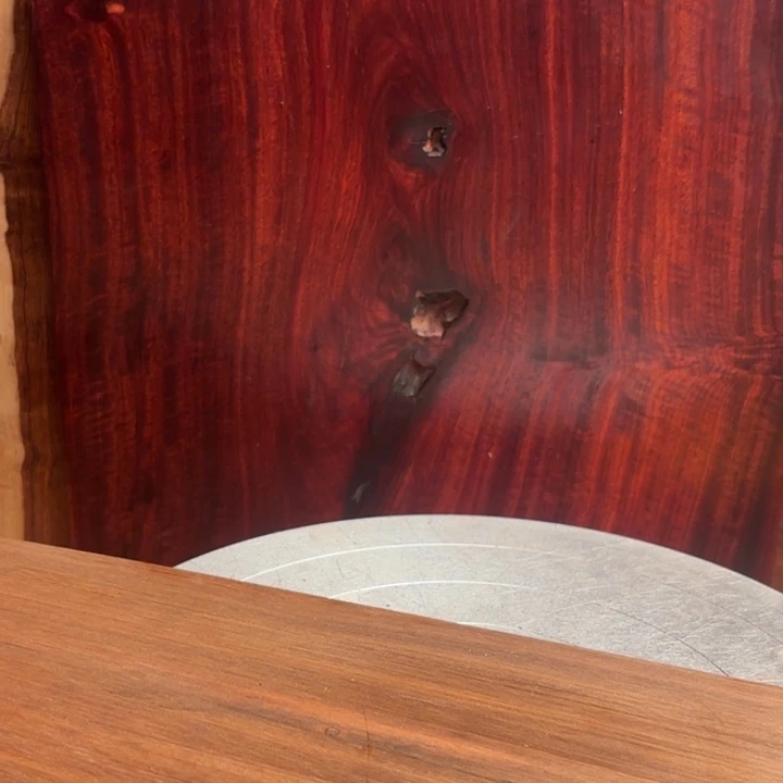 只***～大叶紫檀（黑酸枝木类）