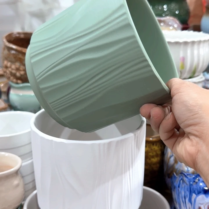 多肉绿植花盆凑9块包邮，有孔