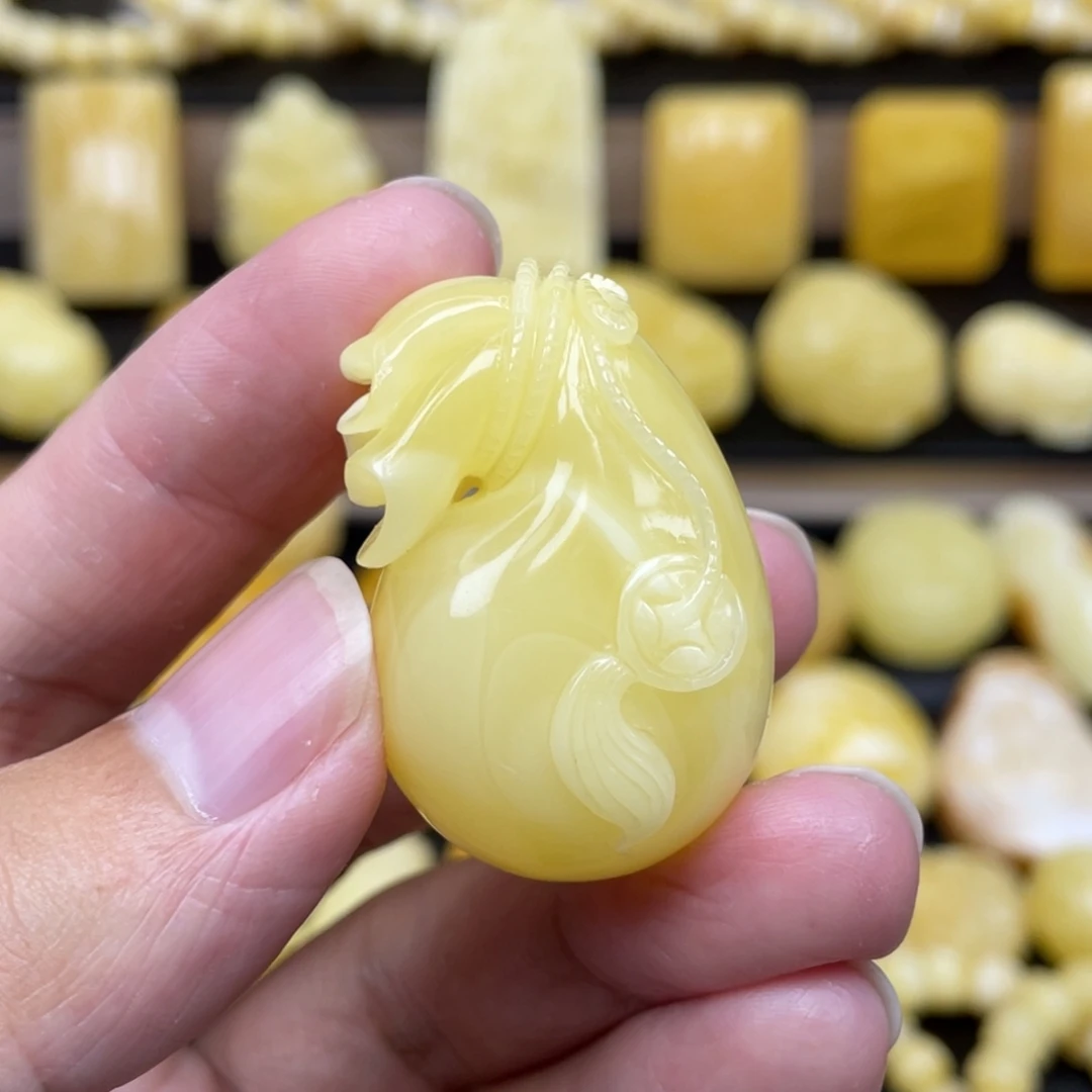 琥珀未镶嵌裸石琥珀蜜蜡