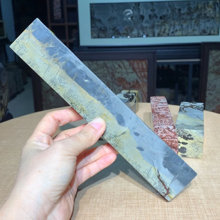 ，广西国画石摆件，收藏观赏