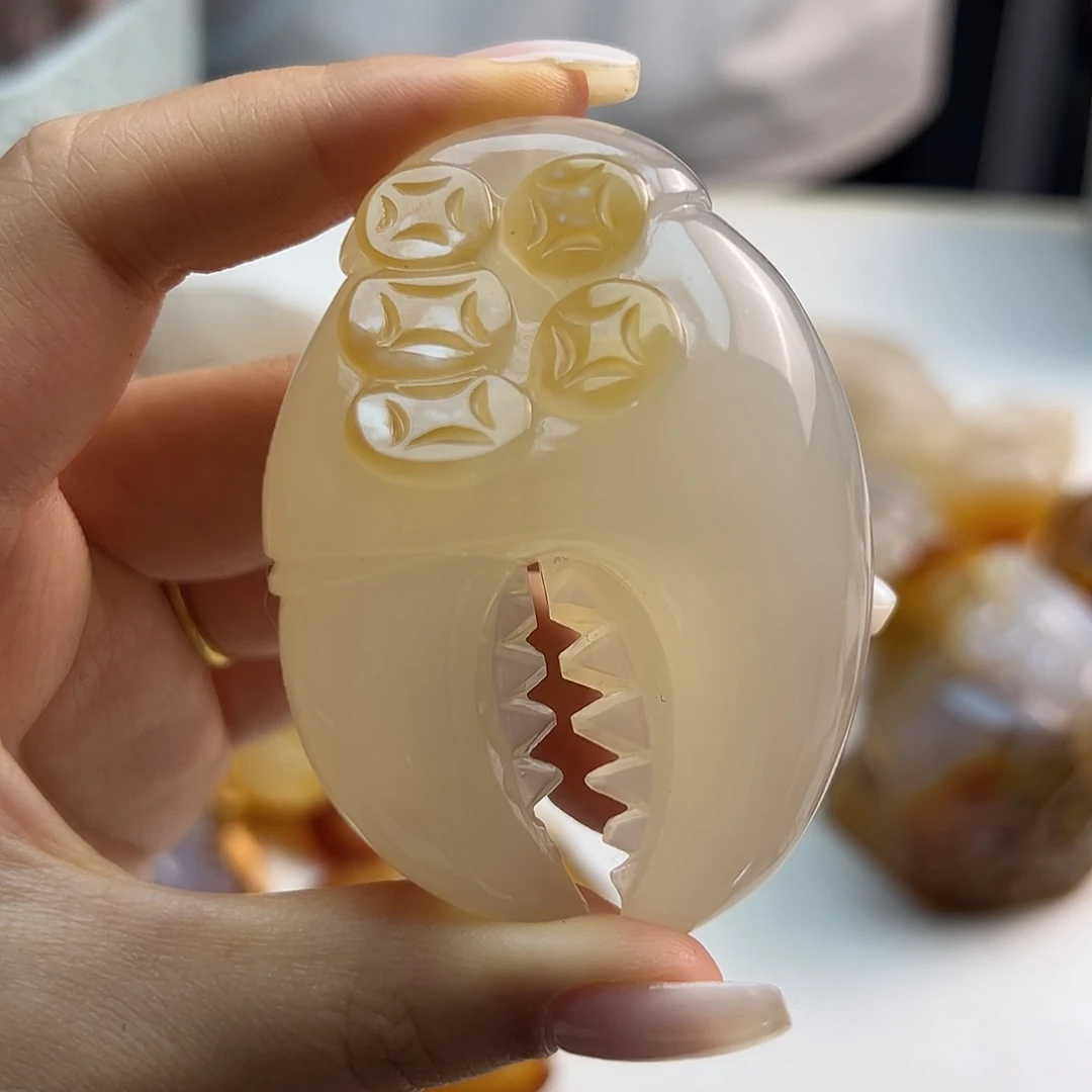 玛瑙/玉髓未镶嵌颈饰