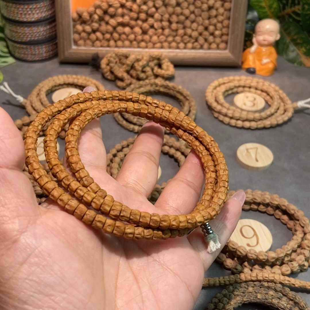 柏香籽/百香籽吊坠烂****强