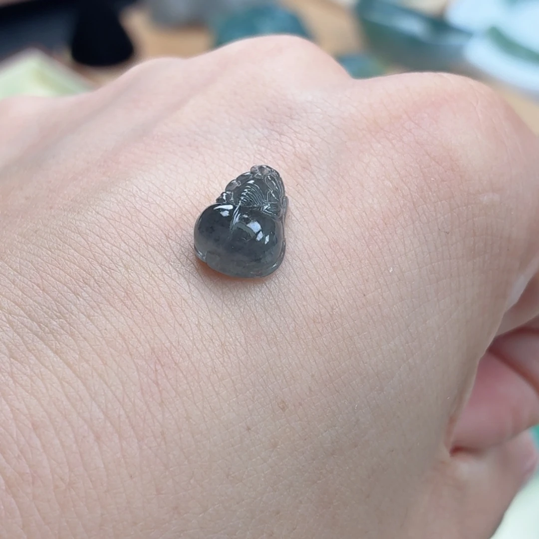 翡翠未镶嵌颈饰天然A货翡翠