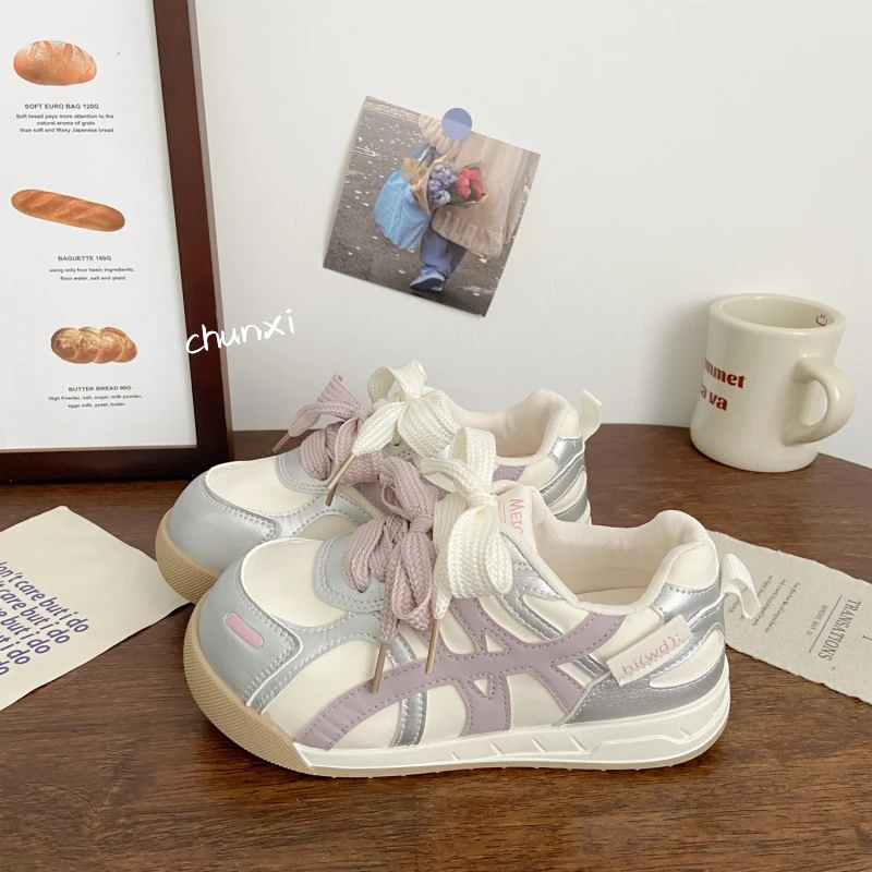 圆头厚底德训板鞋子女2025秋季爆款百搭透气阿甘鞋休闲运动小白鞋