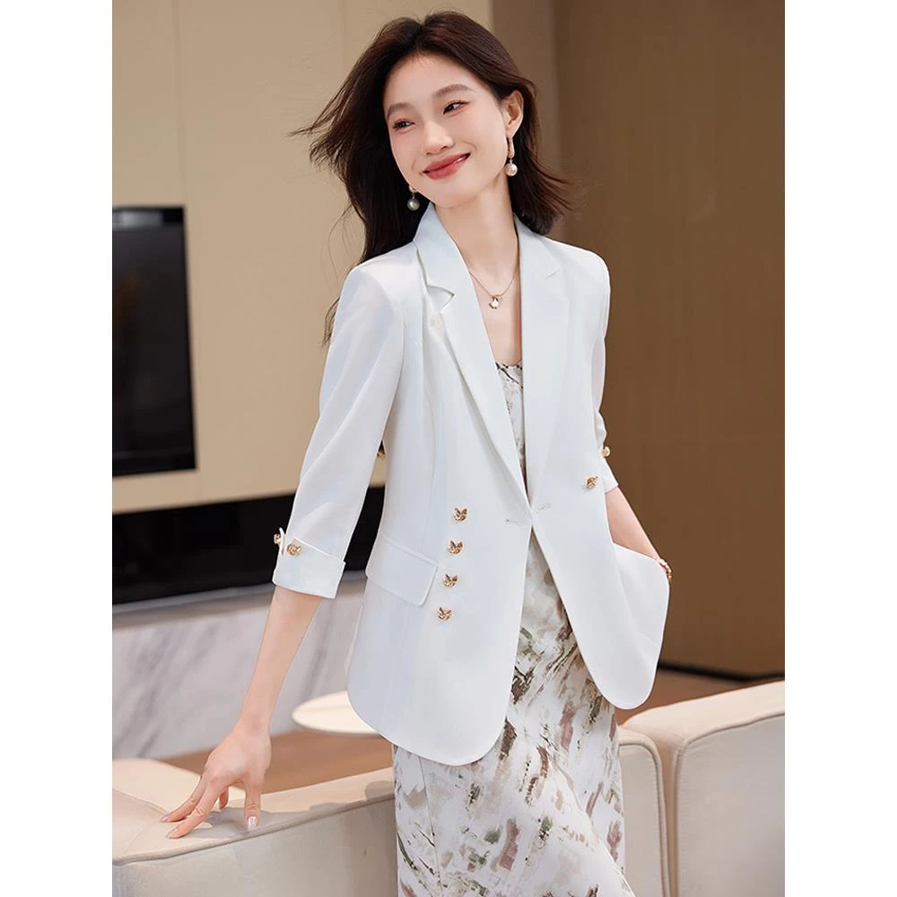 白色中袖西装外套女夏薄款2025新款小个子高级感通勤休闲西服上衣