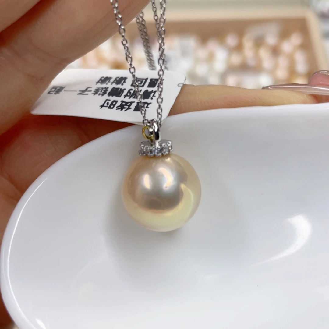 淡水珍珠未镶嵌吊坠(赠链)