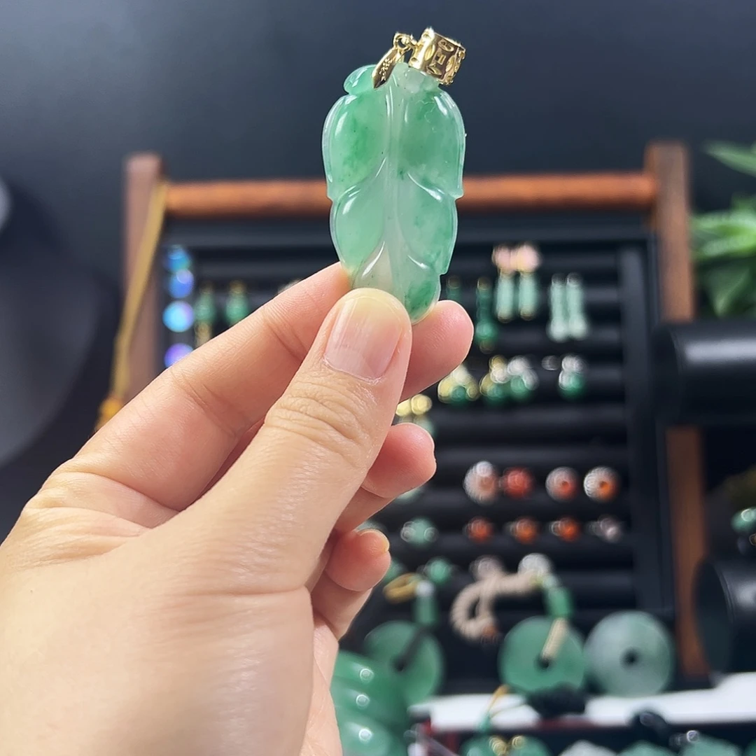 石英质玉银S925镶嵌颈饰