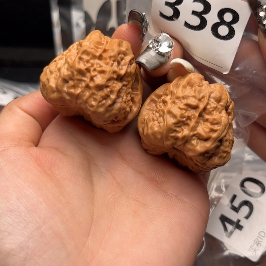 文玩核桃把件肚43边40